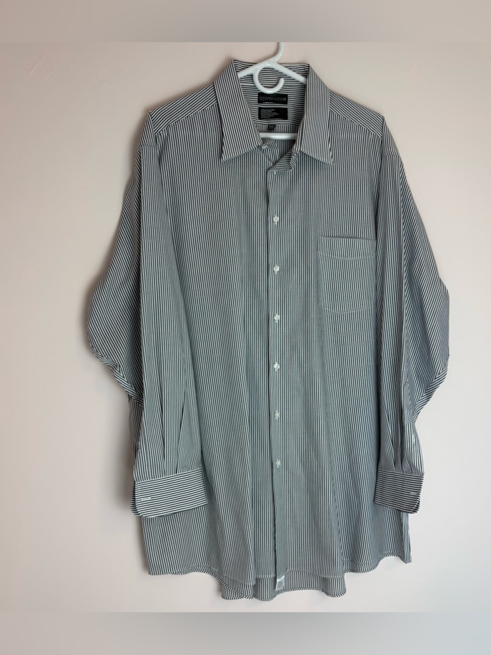 Covington Men's Black and White Stripe Dress Shirt